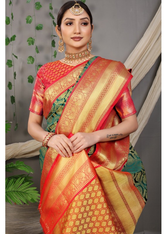 Outstanding Green Soft Banarasi Silk Saree With Lovely Blouse Piece