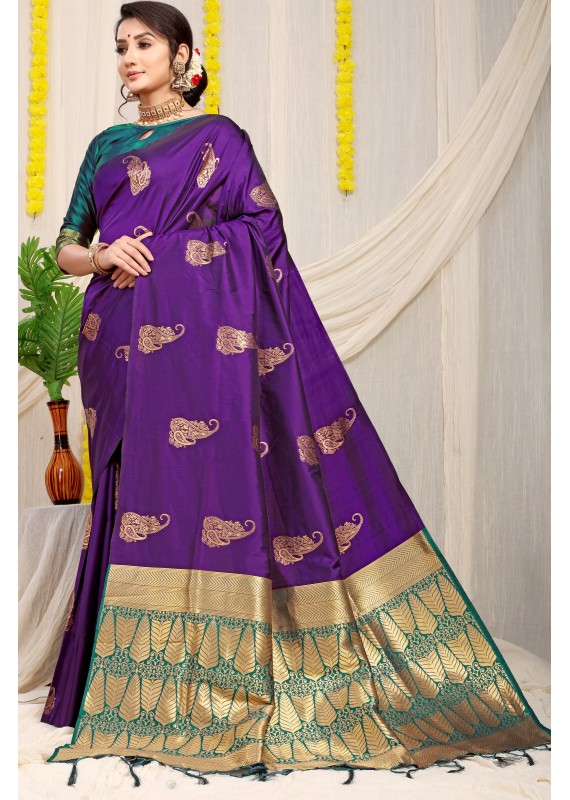 Tremendous Purple Soft Banarasi Silk Saree With Incomparable Blouse Piece