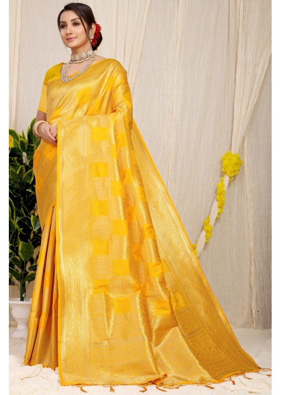 Tremendous Yellow Soft Banarasi Silk Saree With Blooming Blouse Piece